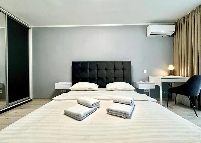 Apartpoltava Апартаменти Бізнес-Класу В Престижній Новобудові З Панорамним Балконом Центр