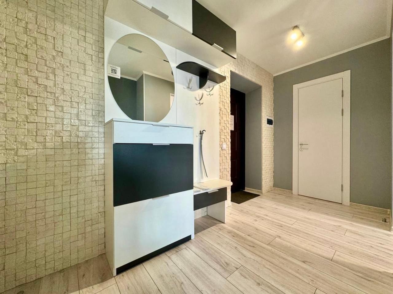 Apartpoltava: Business-class With Panoramic Balcony In Prestigious New Building * Poltava